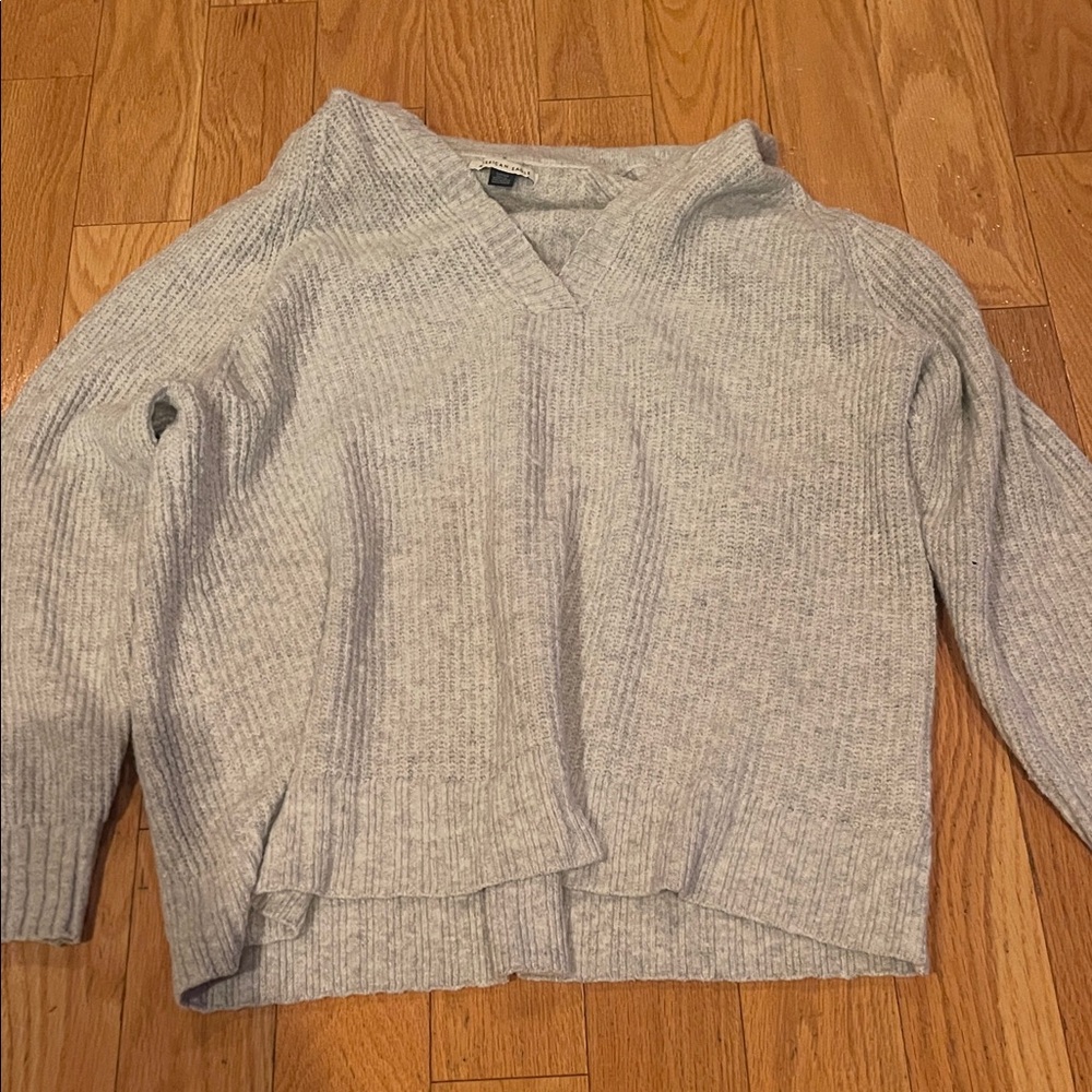 Aerie Light Gray V-Neck Sweater